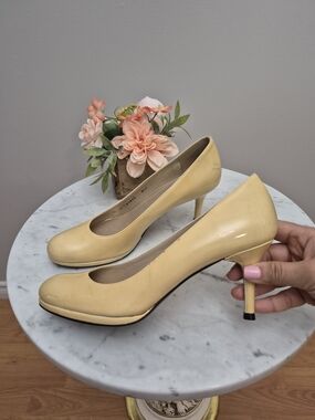 Stuart Weitzman Yellow Patent Mid-Heel Pumps